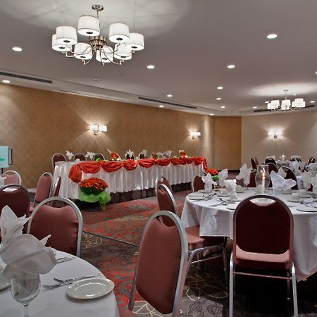 Allure Hotel & Conference Centre, Ascend Hotel Collection Barrie Exterior photo